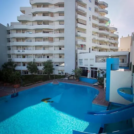 Otel Holidays2benal Benalmádena